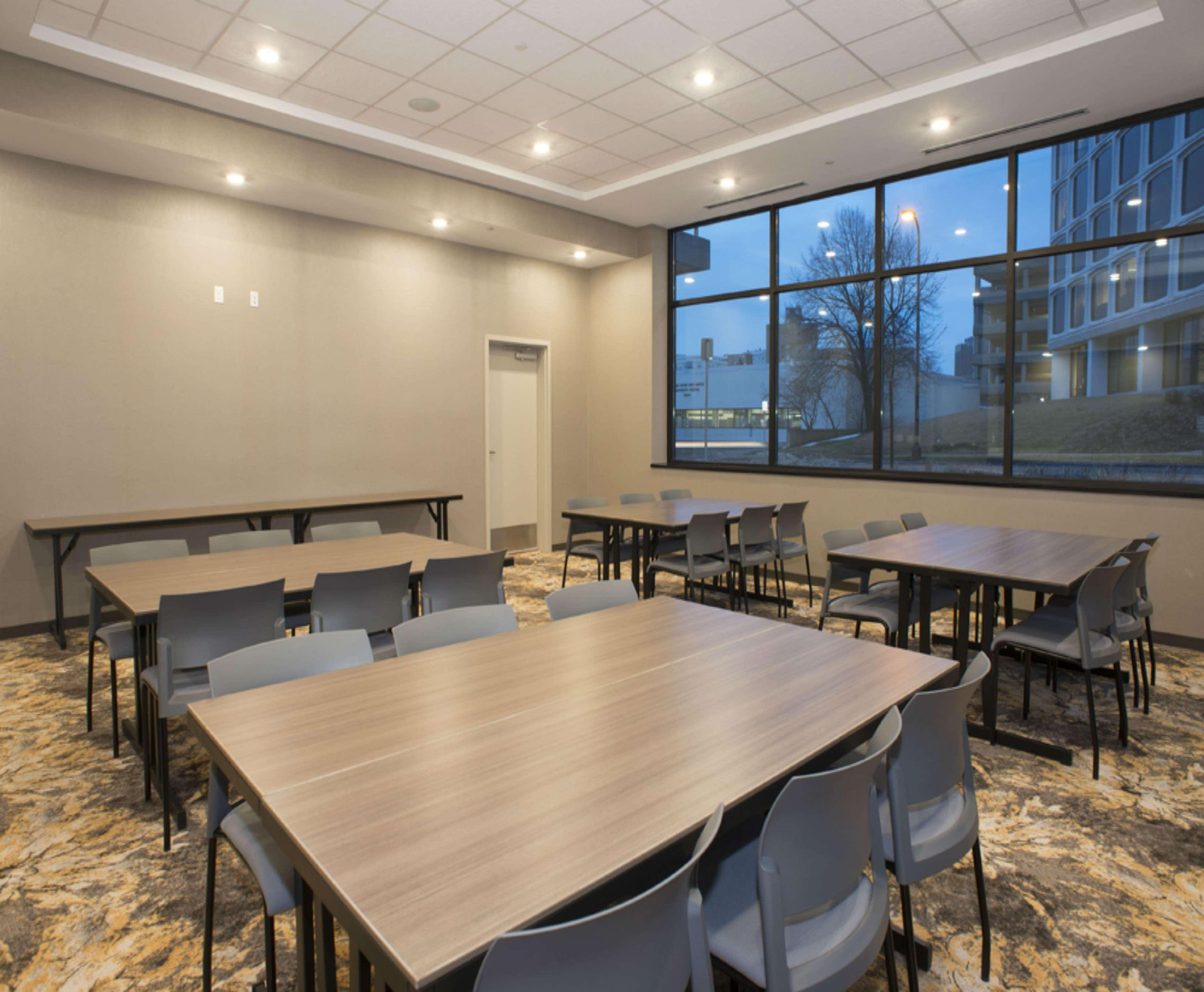 Hampton Inn And Suites Minneapolis University Area, Mn Dış mekan fotoğraf